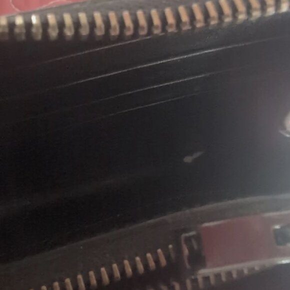 Authentic Saint Laurent YSL Long Wallet Black And Gold Zip Around Portefeuille - Picture 5 of 9